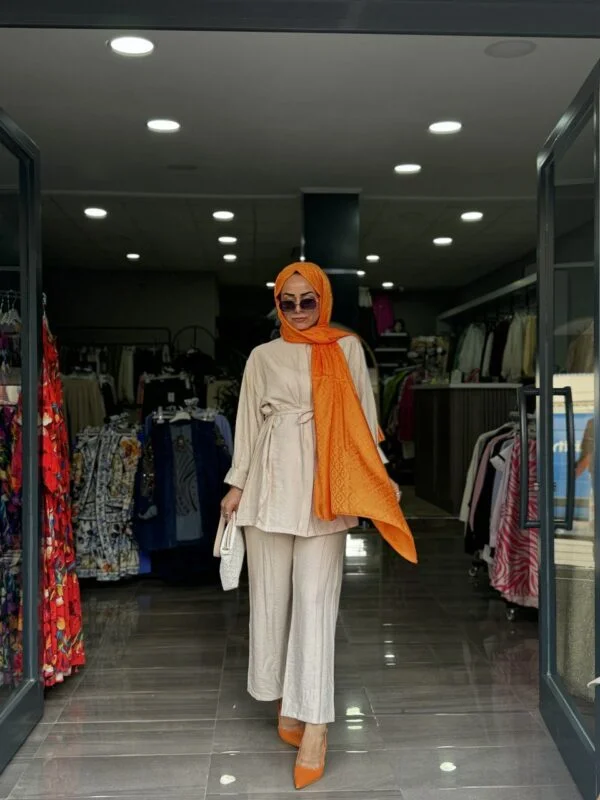 Krem Giy-Çık Pantolon Takım - Görsel 4