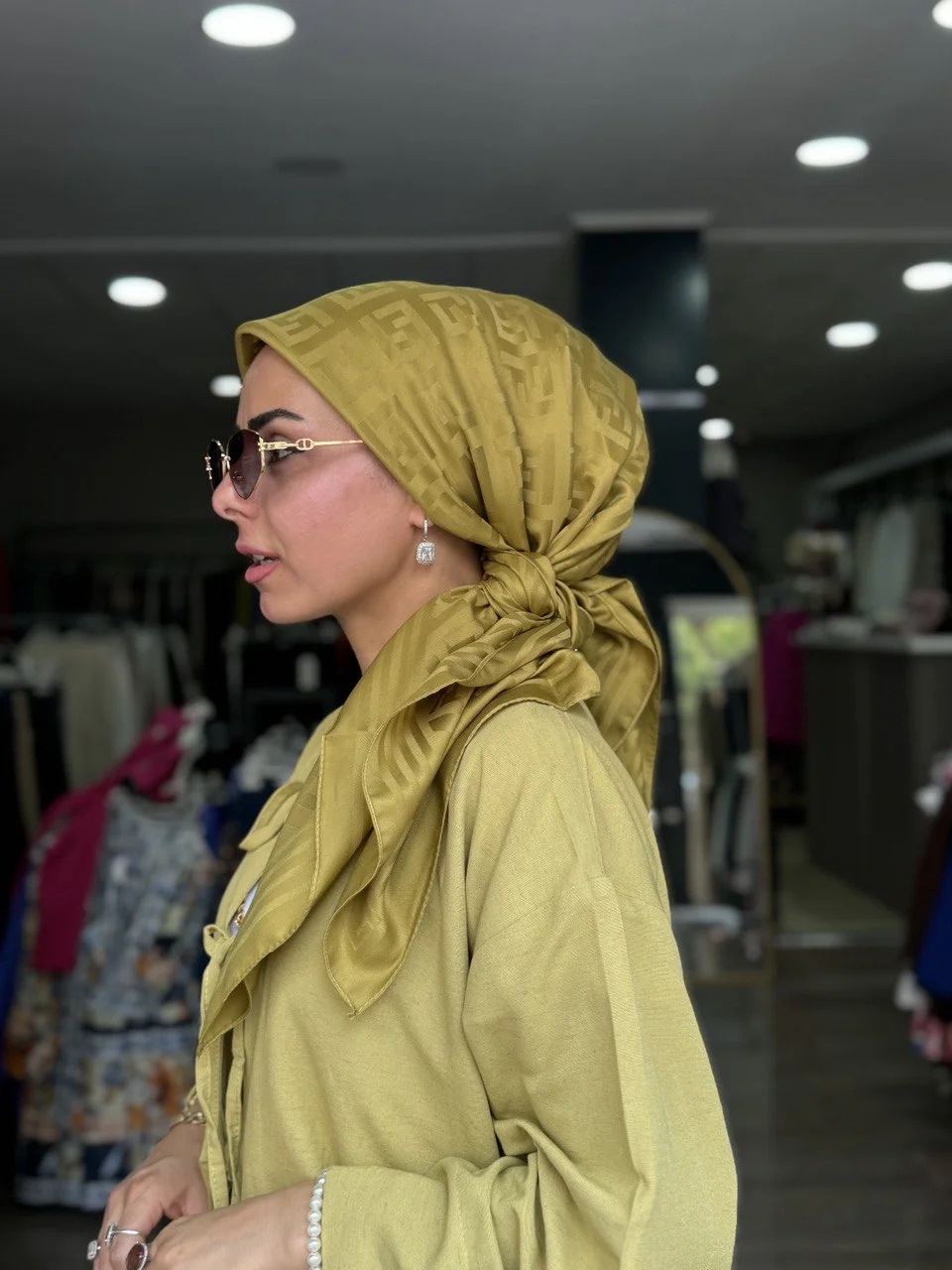 Yağ Yeşili Jakar Eşarp - Görsel 2