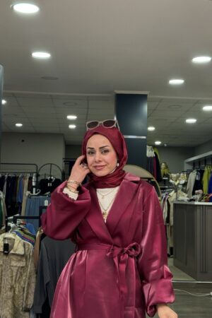 Jakar Çeket Bordo Rengiyle Şimdi Satışta