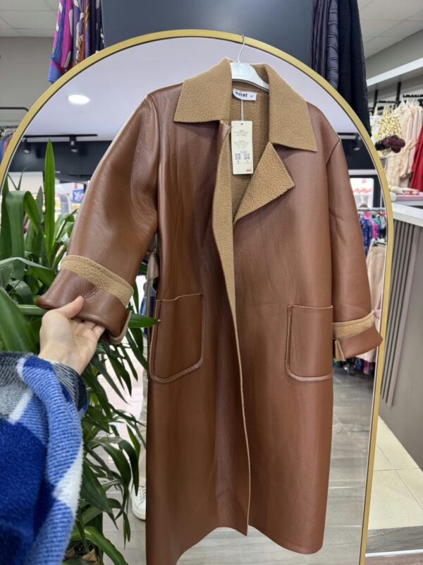 Peluş İçli Deri Kaban