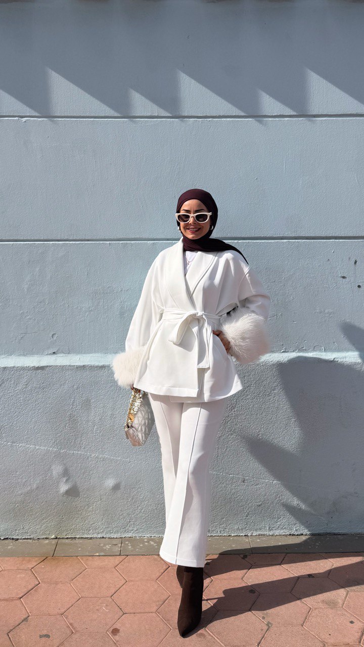 Kolları Kürklü Scuba Takım - Görsel 4