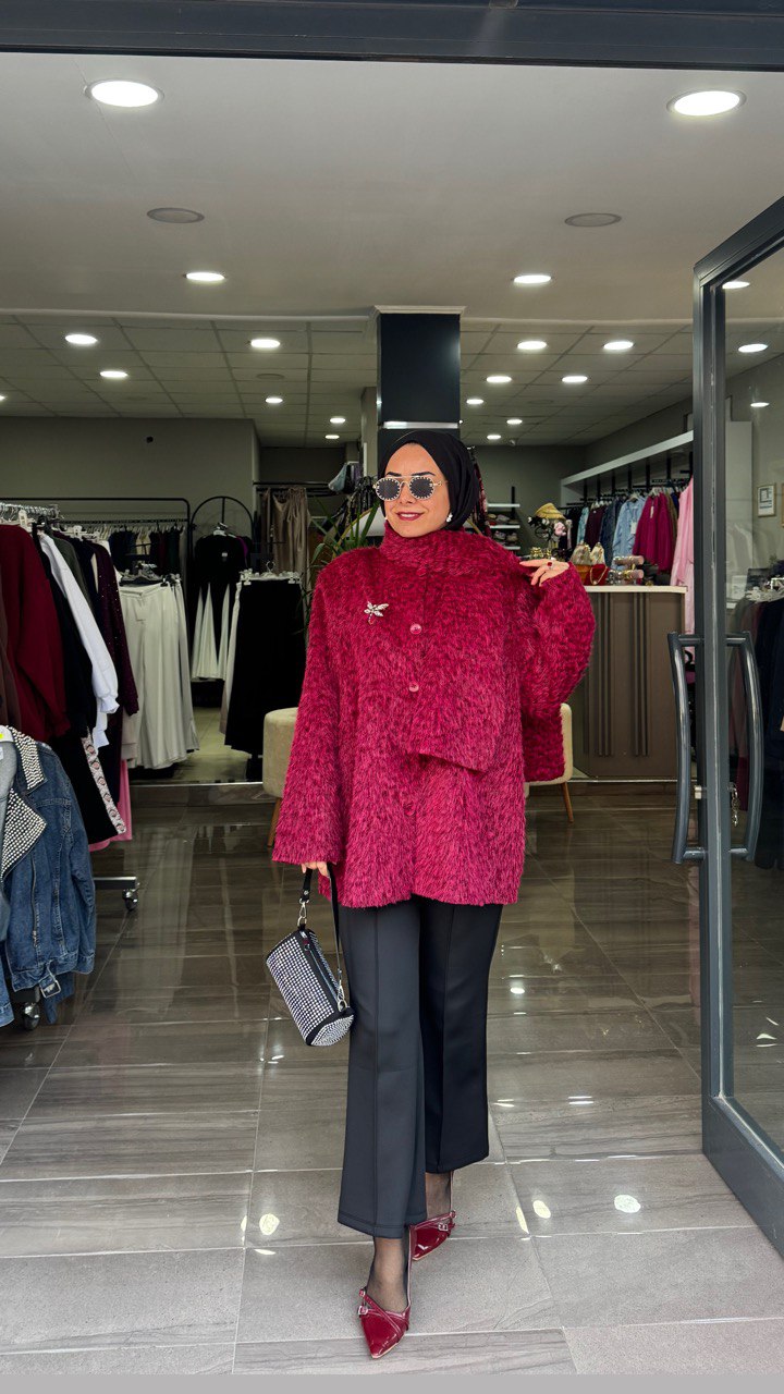 Atkı Detaylı, Önü Düğmeli, İthal Sakallı Kaşe Kumaştan Kap - Görsel 13