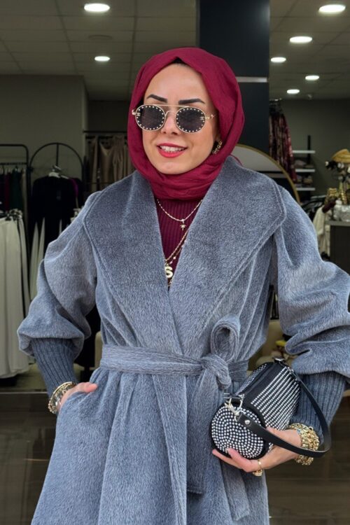 Kolu Ribanali Şal Yakalı, Astarlı, İthal Tüylü Fox Kürk Kumaştan Kaban